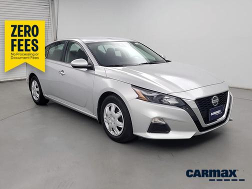 Silver 2022 Nissan Altima S