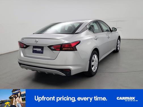 Silver 2022 Nissan Altima S