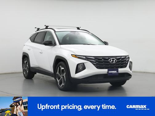 White 2023 Hyundai TUCSON SEL