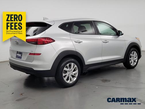 Gray 2019 Hyundai TUCSON SE