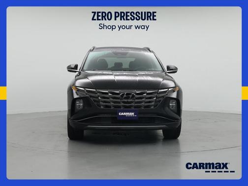 Black 2024 Hyundai TUCSON Limited