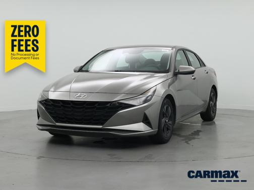Gray 2022 Hyundai ELANTRA SEL