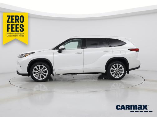 White 2023 Toyota Highlander Limited