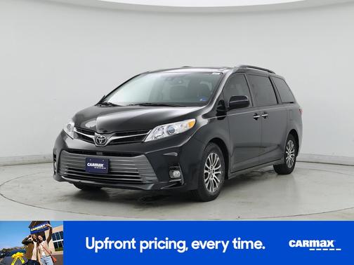 2019 Toyota Sienna XLE