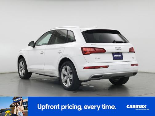 White 2018 Audi Q5 Premium