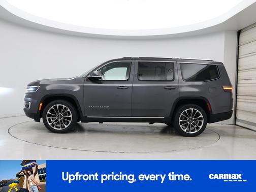 Gray 2022 Jeep Wagoneer Series III