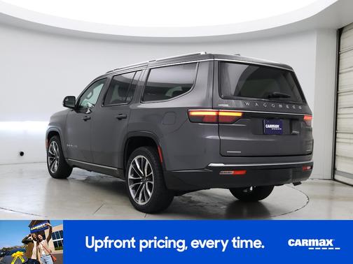 Gray 2022 Jeep Wagoneer Series III