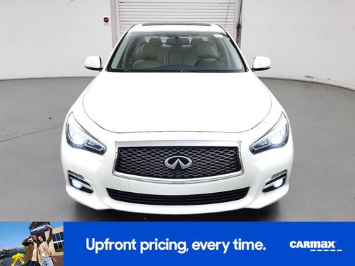 Pearl 2017 INFINITI Q50 Premium