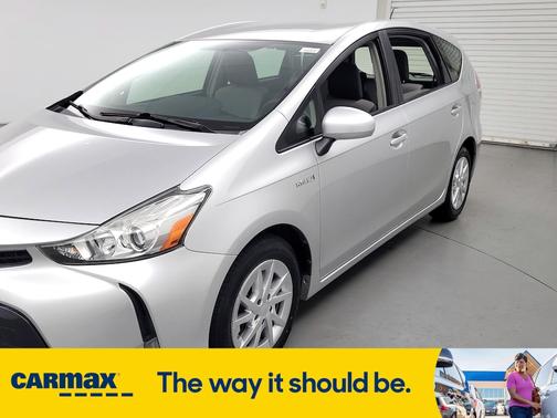 2017 Toyota Prius v Two