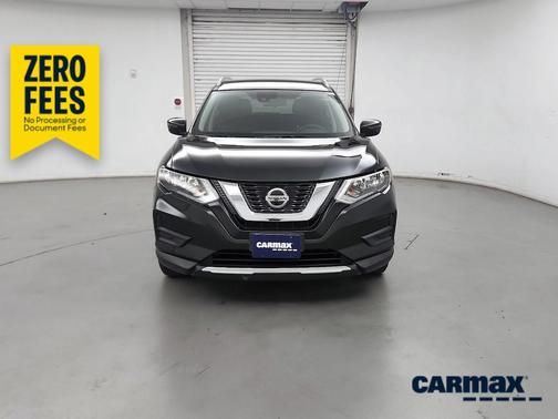 Green 2019 Nissan Rogue SV