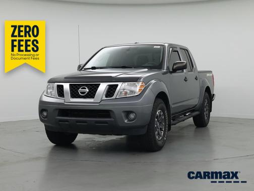 Gray 2018 Nissan Frontier Desert Runner