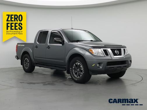Gray 2018 Nissan Frontier Desert Runner