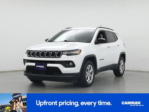 White 2024 Jeep Compass Latitude