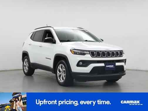 White 2024 Jeep Compass Latitude