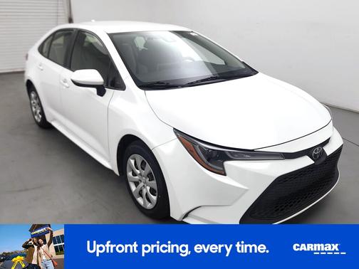 White 2021 Toyota Corolla LE