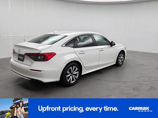White 2023 Honda Civic LX