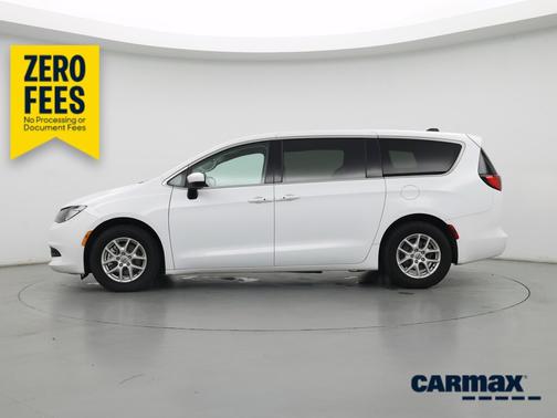 White 2023 Chrysler Voyager LX