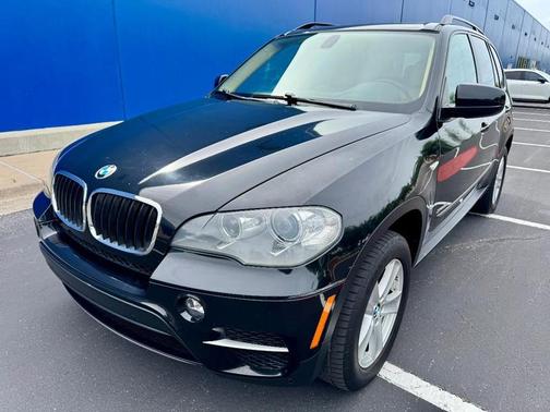 Black Sapphire Metallic 2013 BMW X5 SUV