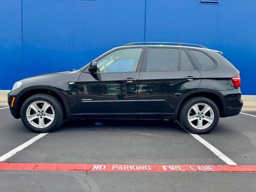 Black Sapphire Metallic 2013 BMW X5 SUV