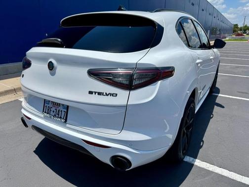 2021 Alfa Romeo Stelvio Ti Sport