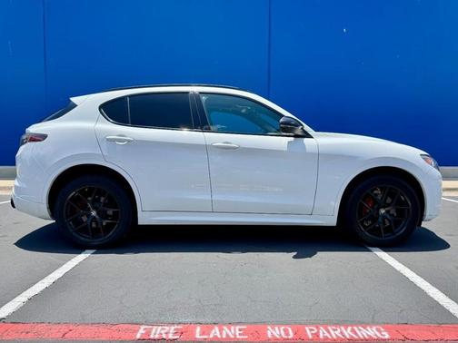 2021 Alfa Romeo Stelvio Ti Sport