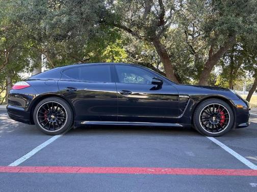 2012 Porsche Panamera Turbo S