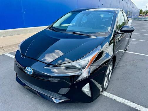 2016 Toyota Prius hatchback sedan
