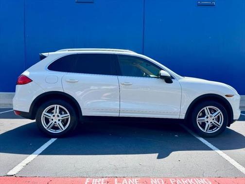 2011 Porsche Cayenne S