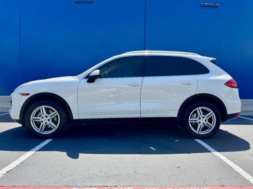 2011 Porsche Cayenne S