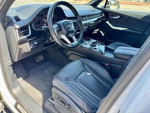 2017 Audi Q7 3.0T Prestige