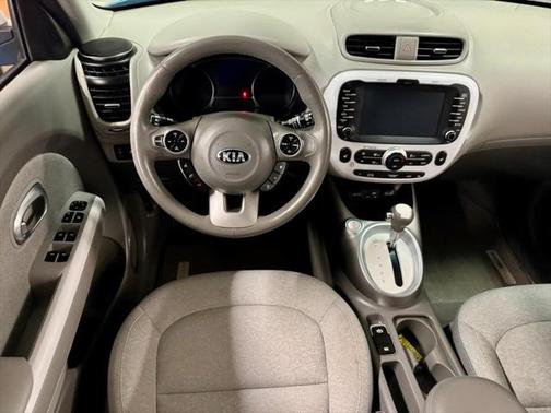 2018 Kia Soul EV Base
