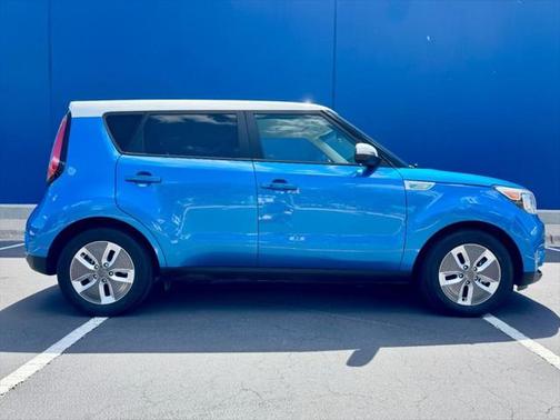 2018 Kia Soul EV Base