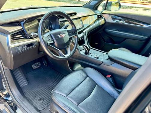 2020 Cadillac XT6 Premium Luxury FWD