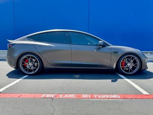 2022 Tesla Model 3 Performance