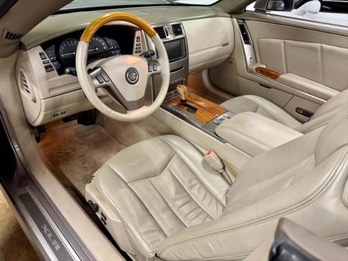 2004 Cadillac XLR Base