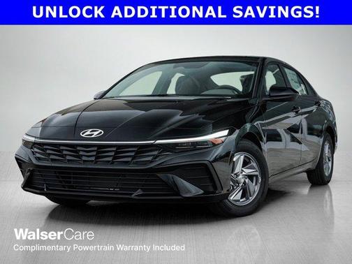 2025 Hyundai ELANTRA SE