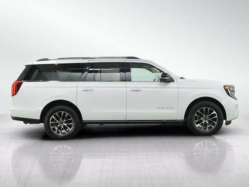 Oxford White 2025 Ford Expedition Max Platinum