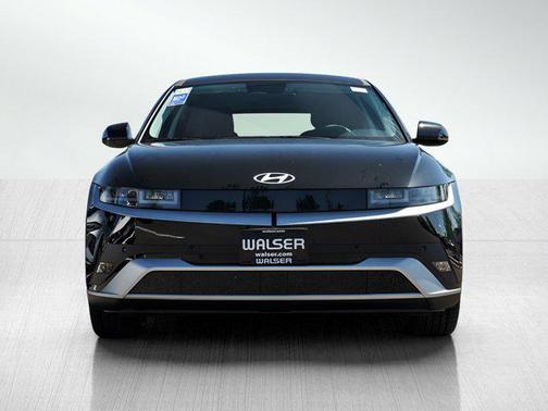 2025 Hyundai IONIQ 5 SE