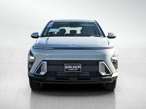 Cyber Gray Metallic 2026 Hyundai KONA SE