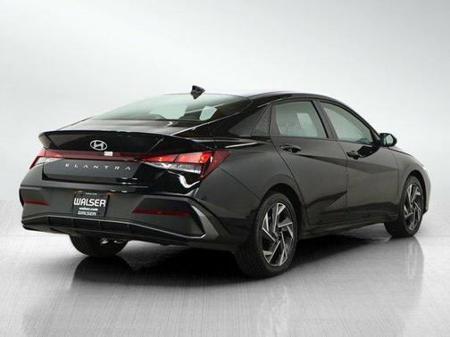 Abyss Black 2025 Hyundai ELANTRA Sport
