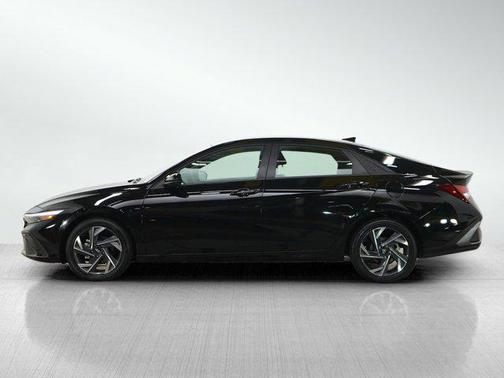 Abyss Black 2025 Hyundai ELANTRA Sport