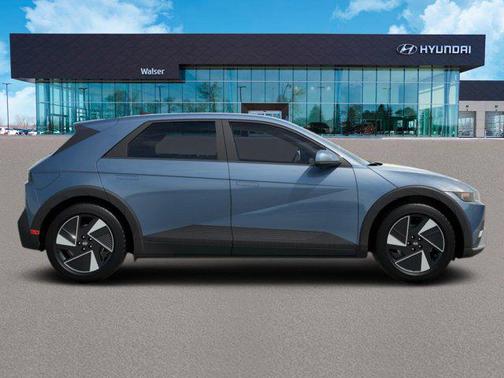 2025 Hyundai IONIQ 5 SE
