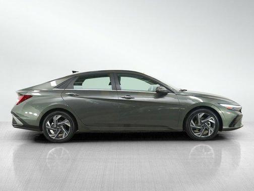 Amazon Gray 2026 Hyundai ELANTRA Limited