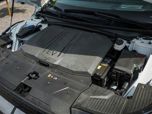 2025 Hyundai IONIQ 5 Limited