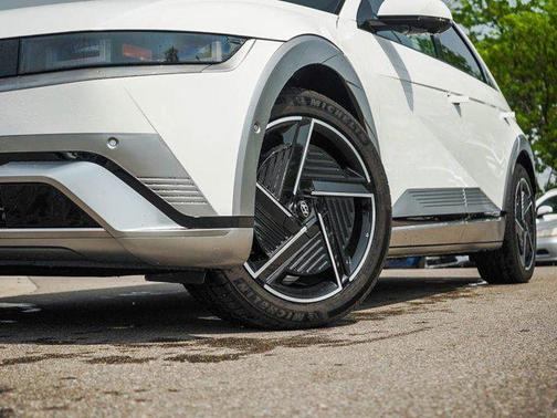 2025 Hyundai IONIQ 5 Limited