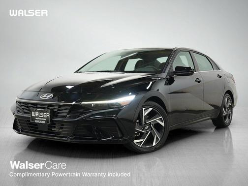Abyss Black 2025 Hyundai ELANTRA SEL