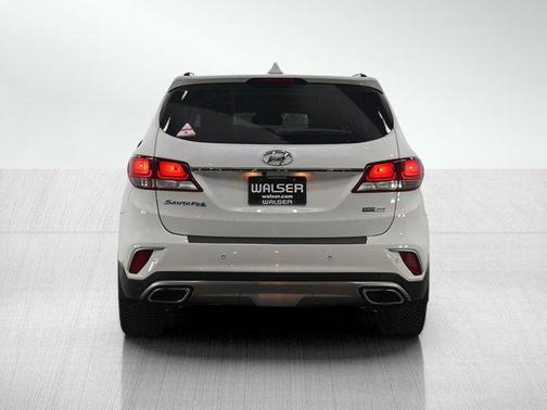 2017 Hyundai SANTA FE SE Ultimate