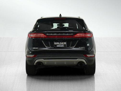2015 Lincoln MKC Base