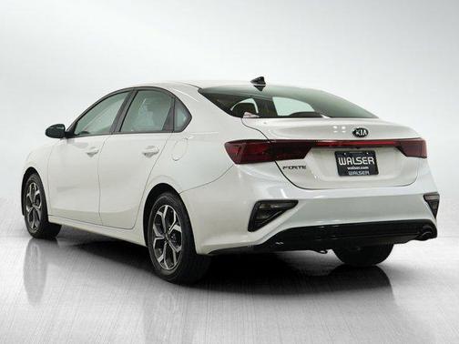 Clear White 2019 Kia Forte LXS