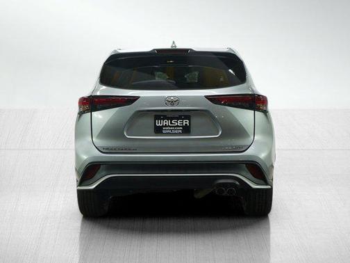 2024 Toyota Highlander XSE